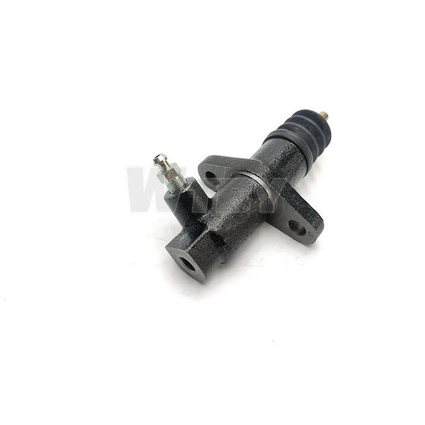 Pomocný spojkový valec pre MITSUBISHI L200 /PAJERO MB937019
